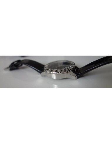 MONTRE DIOR CHRISTAL NOIR FULL DIAMANTS 33mm