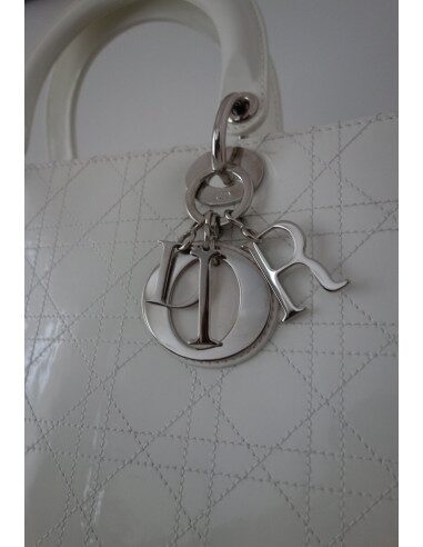 SAC LADY DIOR GM CUIR VERNI BLANC 
