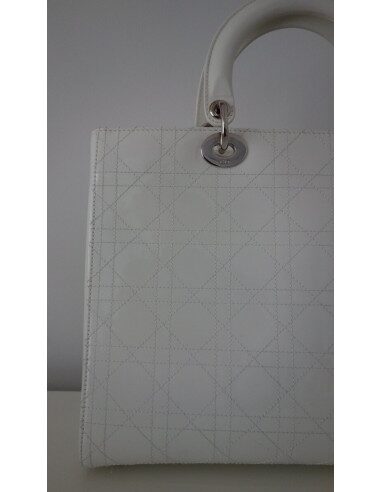 SAC LADY DIOR GM CUIR VERNI BLANC 