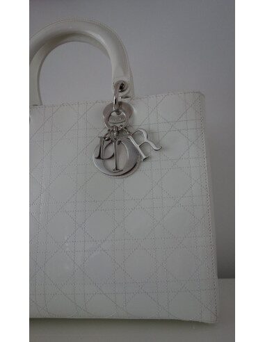 SAC LADY DIOR GM CUIR VERNI BLANC 