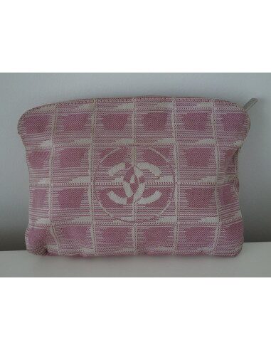 ENSEMBLE SAC, PORTE-FEUILLE ET TROUSSE CHANEL