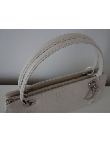 SAC LADY DIOR CUIR BLANC 