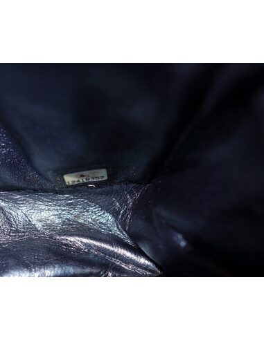 SAC CHANEL 2.55 BAGUETTE BLEU METALLIQUE