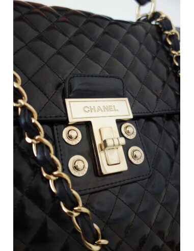 SAC CHANEL CUIR NOIR 
