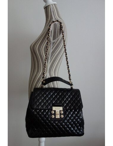 SAC CHANEL CUIR NOIR 