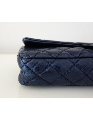 SAC CHANEL 2.55 BAGUETTE BLEU METALLIQUE