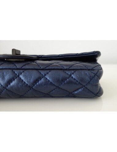 SAC CHANEL 2.55 BAGUETTE BLEU METALLIQUE