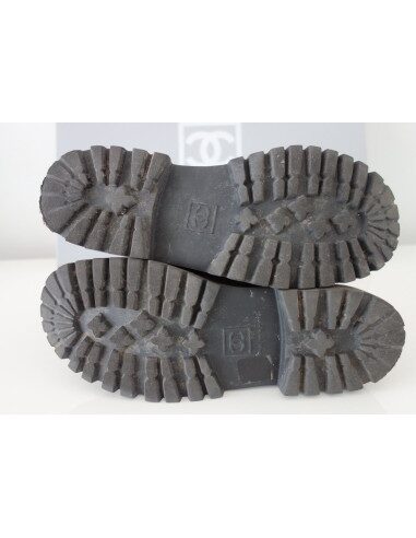 BOTTES CHANEL TAILLE 37 