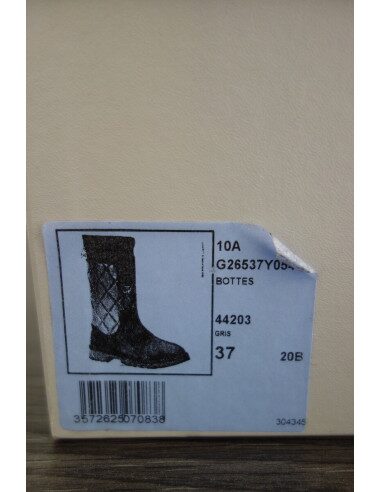 BOTTES CHANEL TAILLE 37 