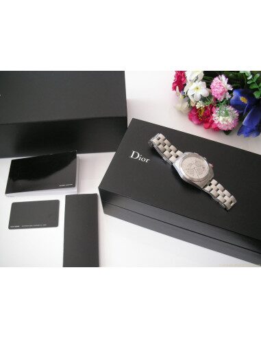 MONTRE DIOR CHIFFRE ROUGE CHRONO A02