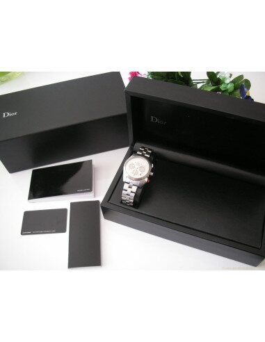 MONTRE DIOR CHIFFRE ROUGE CHRONO A02