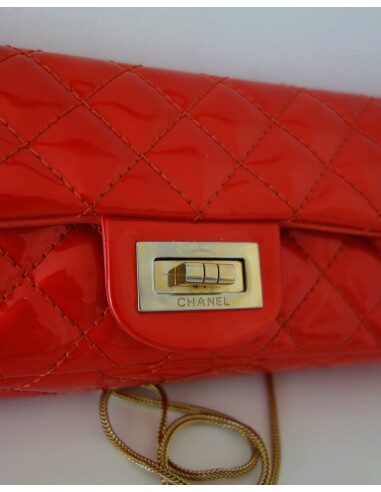 SAC BAGUETTE CHANEL 2.55 ROUGE