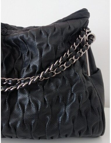 SAC CHANEL SHOPPING CUIR NOIR 