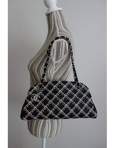 SAC CHANEL NOIR ET BLANC 