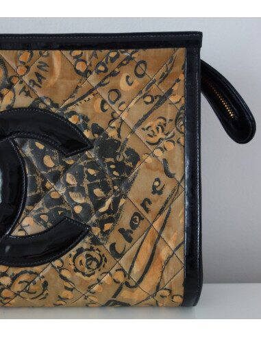 TROUSSE / POCHETTE CHANEL MEDAILLON VINTAGE