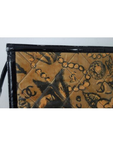 TROUSSE / POCHETTE CHANEL MEDAILLON VINTAGE