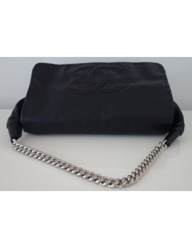 SAC CHANEL CUIR NOIR 