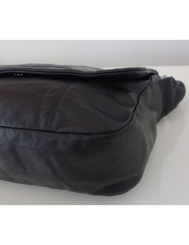 SAC CHANEL CUIR NOIR 