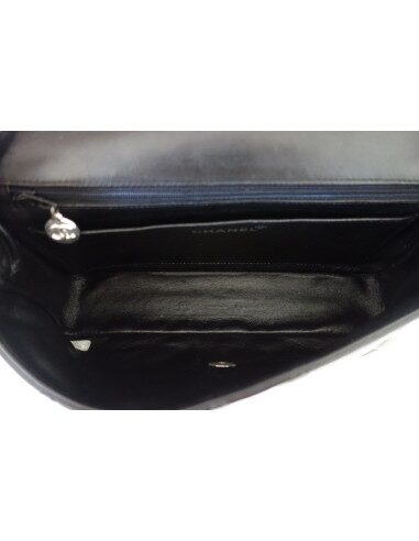 SAC CHANEL TIMELESS CUIR VERNI NOIR 