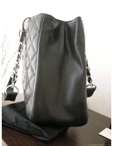 SAC GRAND SHOPPING CHANEL NOIR