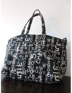 SAC CHANEL TOILE NOIR ET BLANC XXL