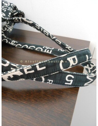 SAC CHANEL TOILE NOIR ET BLANC XXL