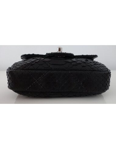 PETIT SAC CHANEL TIMELESS PYTHON NOIR