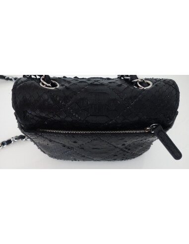 PETIT SAC CHANEL TIMELESS PYTHON NOIR