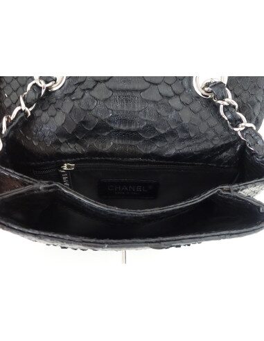 PETIT SAC CHANEL TIMELESS PYTHON NOIR