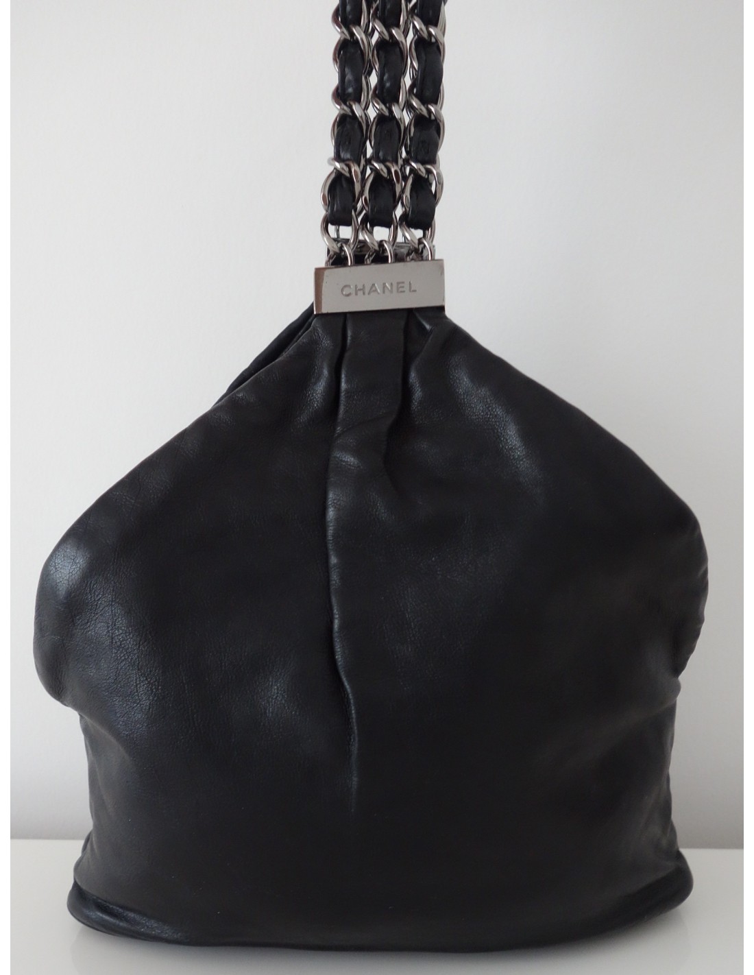Sac pochette CHANEL couture cuir noir vendu chez CBBO Bordeaux