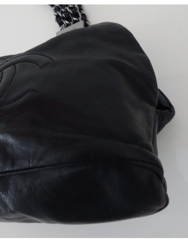 SAC CHANEL BOURSE CUIR NOIR 