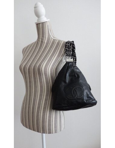 SAC CHANEL BOURSE CUIR NOIR 