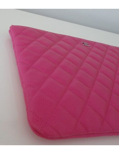 POCHETTE CHANEL CUIR CAVIAR