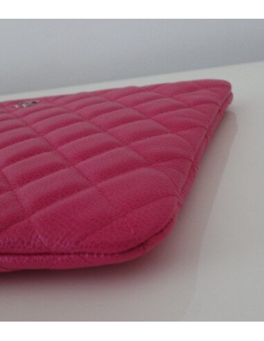 POCHETTE CHANEL CUIR CAVIAR