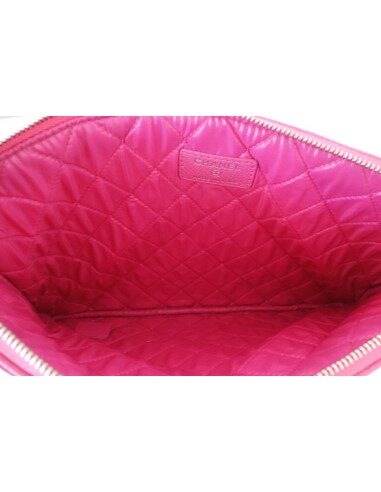POCHETTE CHANEL CUIR CAVIAR