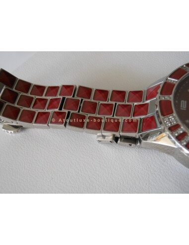 MONTRE DIOR CHRISTAL ROUGE - 62 DIAMANTS