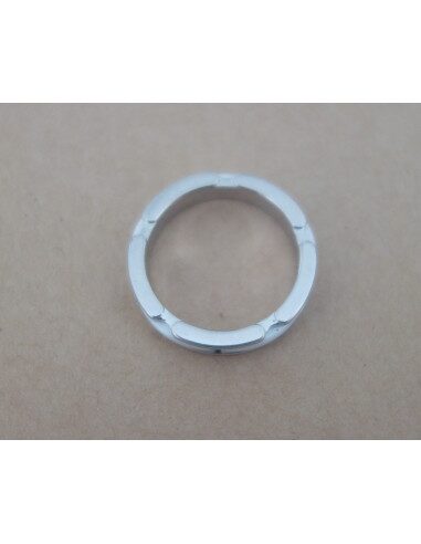 BAGUE CHANEL ULTRA BLANCHE PM