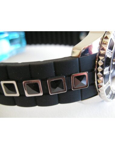 MONTRE DIOR CHRISTAL NOIRE 44 DIAMANTS