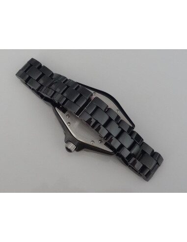 MONTRE CHANEL J12 FULL DIAMANTS NOIRE POUR DAME