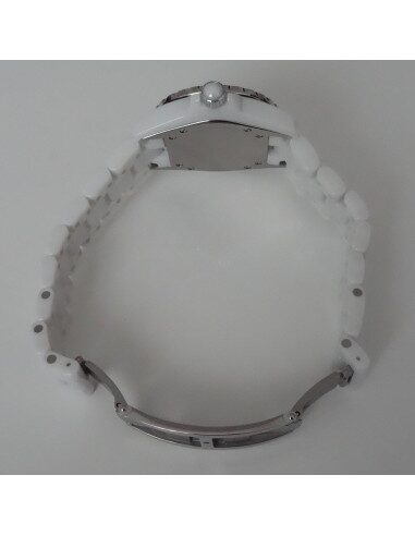 MONTRE CHANEL J12 FULL DIAMANTS