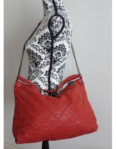 SAC CHANEL SHOPPING CUIR ROUGE
