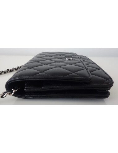 WALLET ON CHAIN CHANEL