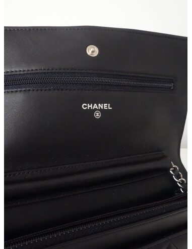 WALLET ON CHAIN CHANEL