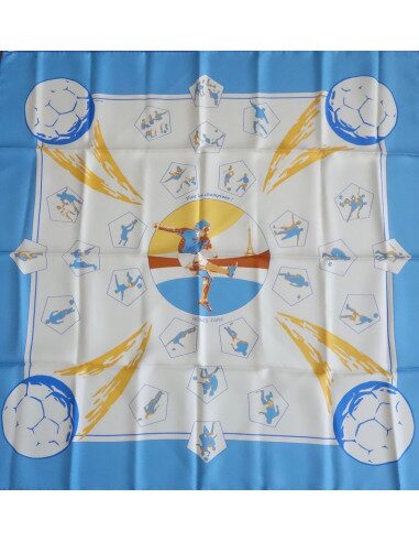 LOT 5 FOULARDS HERMES