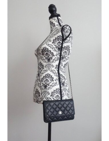 WALLET ON CHAIN CHANEL