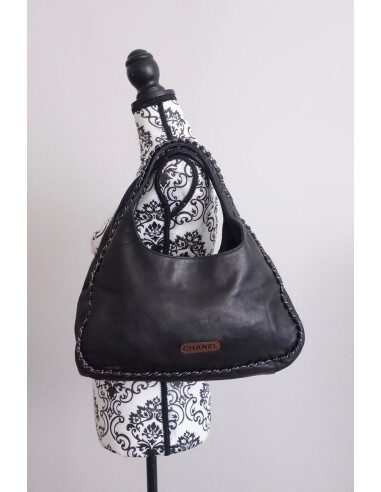 Sac Chanel Hobo cuir noir