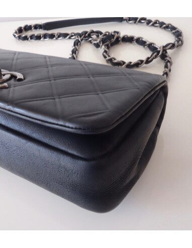 Sac Chanel cuir noir