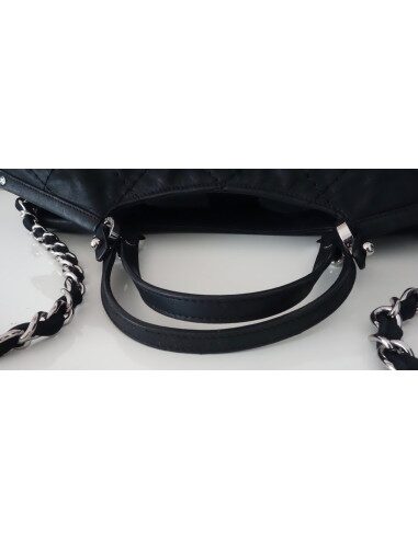 SAC CHANEL SHOPPING CUIR NOIR