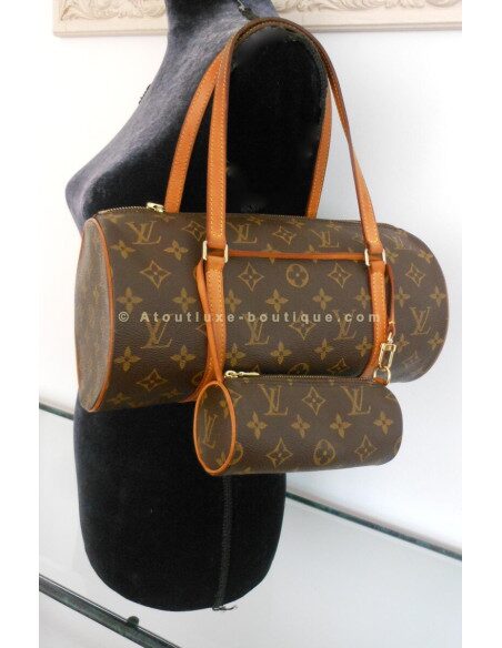SAC VUITTON PAPILLON + SA TROUSSE ASSORTIE