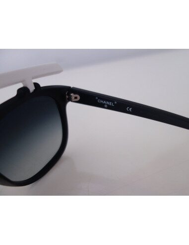 Lunettes de soleil Chanel collector